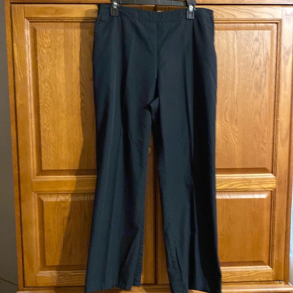 V Life Scrub Pants. Great condition.
